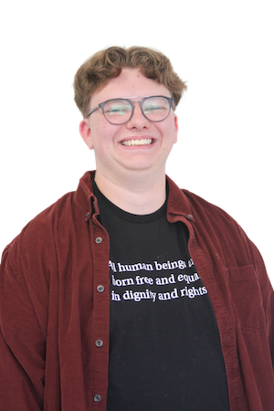 Wren Headshot_Sep24 Wren Dahl, Pride Centre Coordinator
